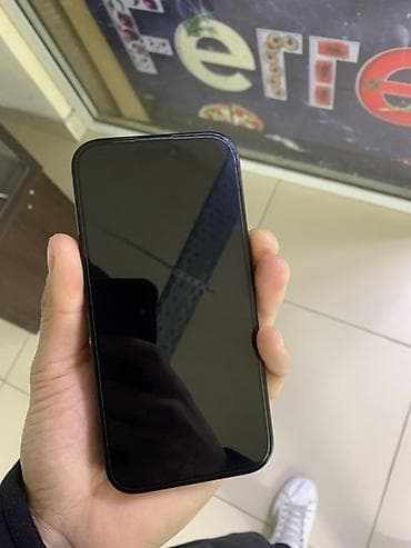 midnight: IPhone 15, Midnight — 2