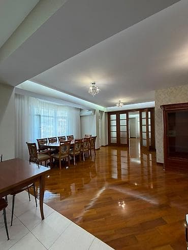 4 комнаты, 244 м², Ала-Арча ж/м Элитка, 9 этаж, Косметический ремонт at lalafo.kg 4 комнаты, 244 м², Ала-Арча ж/м Элитка, 9 этаж, Косметический ремонт