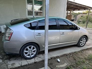 Унаа сатуу: Toyota Prius: 2007 г., 1.5 л, Вариатор, Гибрид, Хетчбек — 4