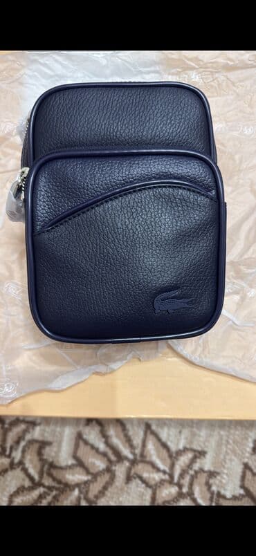 борсетку: Мужские сумки через плечо Lacoste и BOSS — компактные городские модели — 5