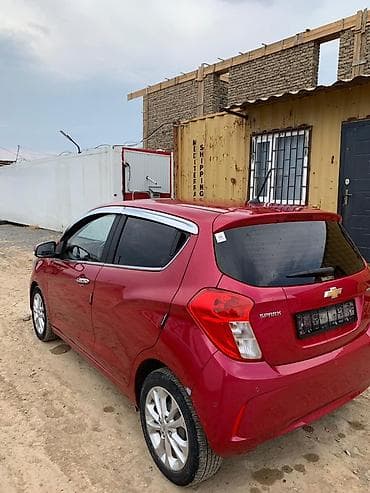 Chevrolet Spark: 2019 г., 1 л, Автомат, Бензин, Хэтчбэк — 3