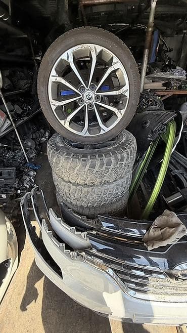 Транспорт: Передние кузовные запчасти для Hyundai/Kia. В наличии на фото: - — 6