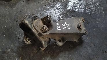 подушка двигателя тойота: Подушка коробки передач Toyota Б/у, Оригинал — 1