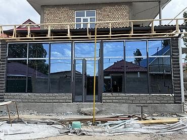 Услуги по строительству и ремонту: Алюминиевое окно на заказ, Тип окна: Панорамные, Декоративные особенности: Фрамуга, Платная установка, Без рассрочки — 5