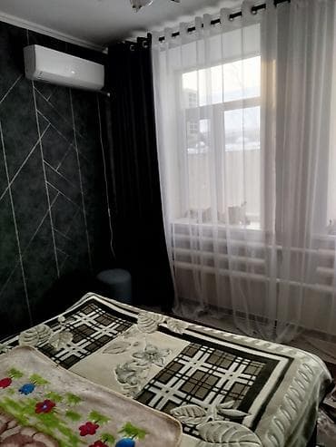 пишпек продаю дом: Полдома, 52 м², 3 комнаты, Собственник — 6