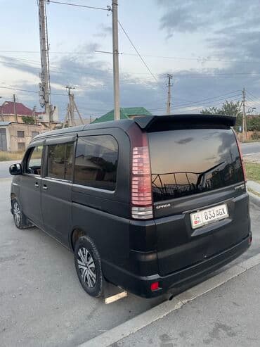 продается в рассрочку авто минивен степ вагон: Honda Stepwgn: 2005 г., 2 л, Минивэн — 4