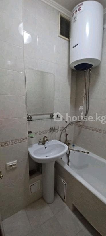 Недвижимость: 2 комнаты, 54 м², 12 мкр 106 серия, 6 этаж, Евроремонт — 9