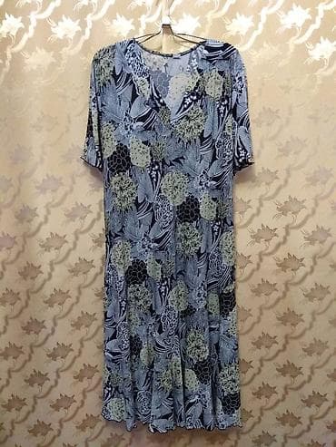 Платья: Продаю летнюю, женскую одежду всё б/у в хорошем состоянии: 1. Платье — 6