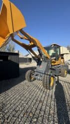 мини эксватор: Погрузчик, 2024 г., Колесный, Фронтальный — 3