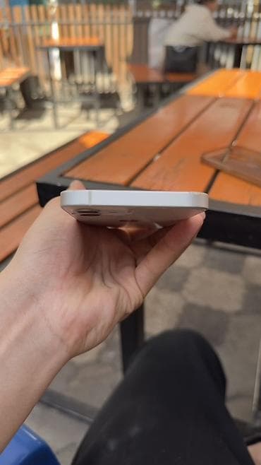 сколько стоит бэушный iphone: IPhone 12, Б/у, 128 ГБ, Белый, Чехол, 74 % — 10