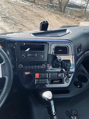 авто телешка: FAW : 2021 г., Дизель — 3