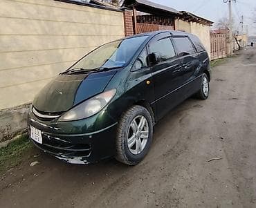 Toyota Estima: 2002 г., 2.4 л, Автомат, Газ, Минивэн