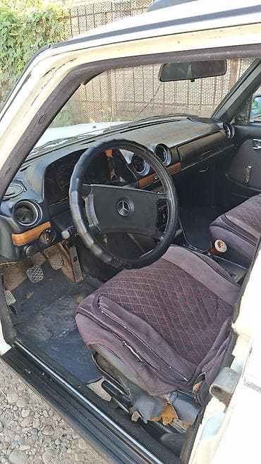 чехол кожаный: Mercedes-Benz W123: 1983 г., 3 л, Механика, Бензин, Седан — 7