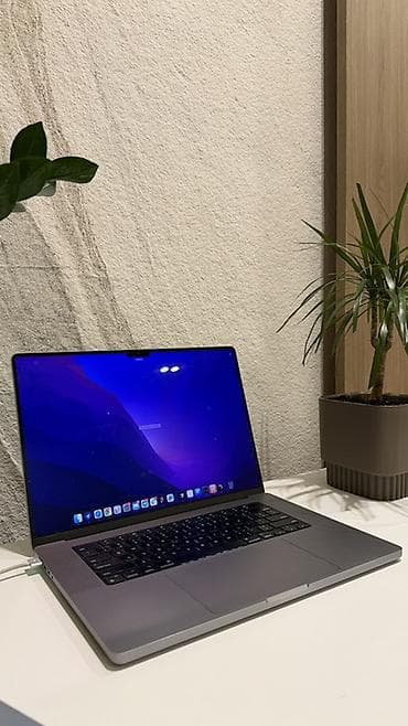 Ноутбуки Apple (MacBook): Для программирования, Б/у, Apple M1 Pro, ОЗУ, RAM: 16 ГБ — 1