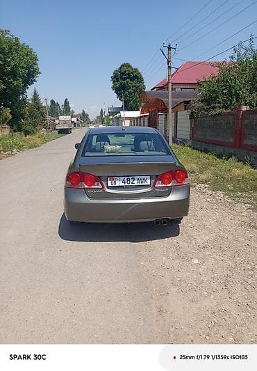 пикап хонда: Honda Civic: 2009 г., 1.3 л, Автомат, Бензин, Седан — 1