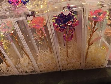 Сушилки: Искусственная «золотая» роза в подарочной коробке оптом цена 250 сом — 1