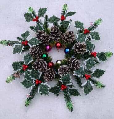 хвойная гирлянда: Новогодние декоративные композиции из шишек и хв<ои - Ручная — 10