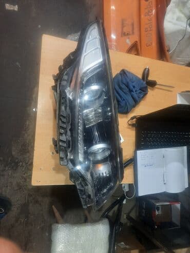 дом калесах: Комплект передних фар Kia 2017 г., Б/у, Оригинал — 1