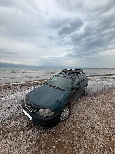 Toyota Avensis: 2000 г., 1.8 л, Механика, Бензин, Универсал — 3