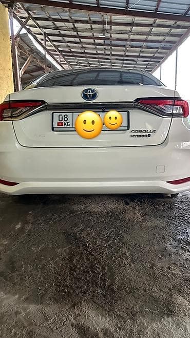 corolla runx: Toyota Corolla: 2019 г., 1.8 л, Гибрид, Седан — 4