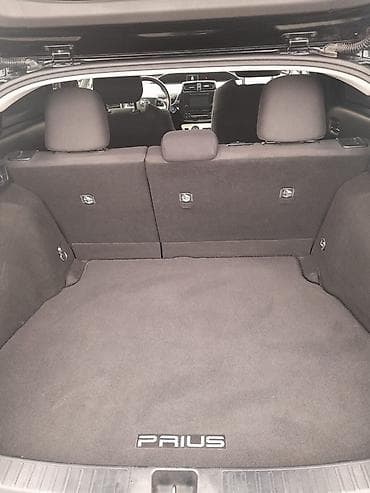 prius v: Toyota Prius: 2016 г., 1.8 л, Вариатор, Гибрид, Лифтбек — 7