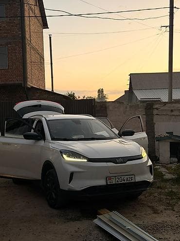 wuling mini ev: JMEV EX5: 2021 г., Электромобиль, Кроссовер — 1