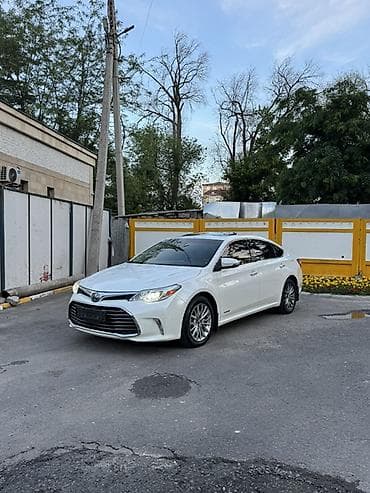 jac js6: Toyota Avalon: 2016 г., 2.5 л, Автомат, Гибрид, Седан — 2