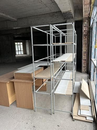 o store: Металлические стеллажи и прилавки/стойки для магазина Комплект — 1