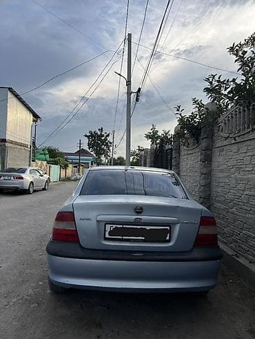 опел вектра 2000: Opel Vectra: 1997 г., 1.6 л, Механика, Бензин, Седан — 4