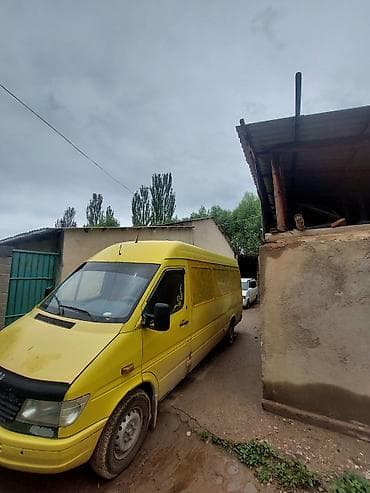 Унаа: Жеңил жүк ташуучу унаа, Mercedes-Benz, Стандарт, 2 т, Колдонулган — 3