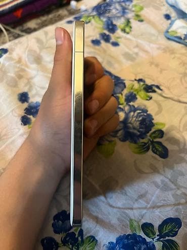 redmi 10 2022: Xiaomi, 13, Б/у, 256 ГБ, цвет - Белый, 2 SIM — 3