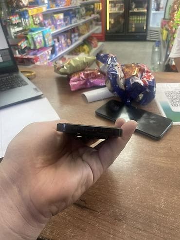 IPhone 15 Pro, Black Titanium