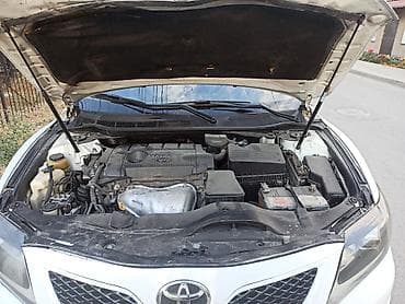 Toyota Camry: 2010 г., Автомат, Бензин, Седан — 7