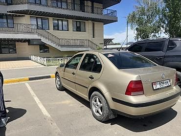 Volkswagen: Volkswagen Bora: 2002 г., 1.6 л, Автомат, Бензин, Седан — 4