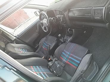 освещение на авто: Volkswagen Golf: 1995 г., Хэтчбэк — 5