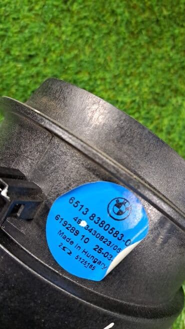 машны: Динамик Bmw X5 E53 3.0D 2003 задний левый (б/у) ​ Марка: BMW Модель — 2