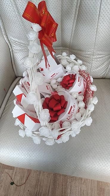 ак орго тойго чакыруу: Композиции из конфет Раффаелло у СОГДИАНЫ — 4