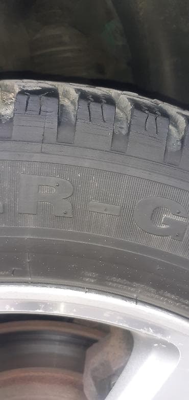 киа 8: Toyota Prius: 2010 г., 1.8 л, Гибрид, Хэтчбэк — 8