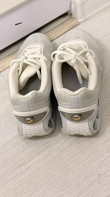 футбольный бутс: Мужские кроссовки, 40, Nike, Б/у, цвет - Белый, Самовывоз — 5