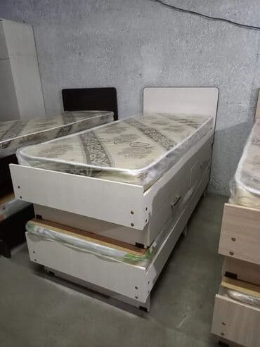 новые кровати: Односпальная кровать, Новый, С ящиком для хранения, длина - 1900 см — 3