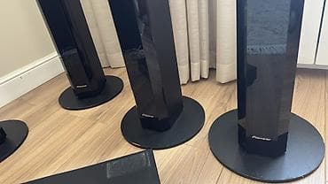 кассеты аудио: Домашний кинотеатр Pioneer 5.1 Состав комплекта: - 4 напольные — 4