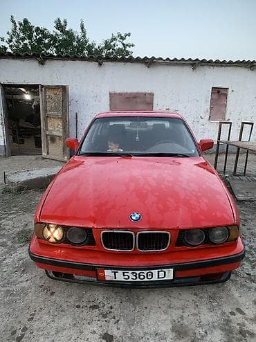 трактор 82 1: BMW 5 series: 1992 г., 2 л, Кол менен иштөөчү, Бензин, Седан — 1