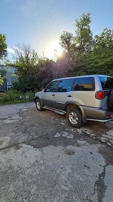 калганы: Nissan Terrano II: 2002 г., 2.9 л, Кол менен иштөөчү, Дизель, Жол тандабас — 2