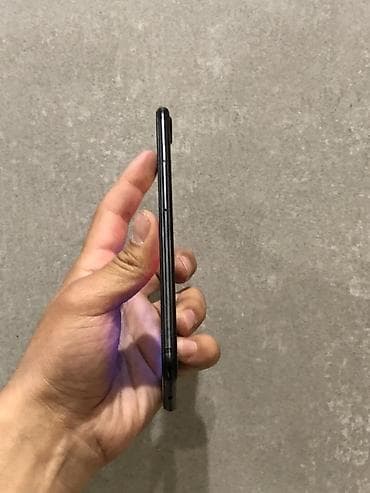 ipad 2: IPhone 7 Plus, Б/у, 32 ГБ, Jet Black, Защитное стекло, 70 % — 5