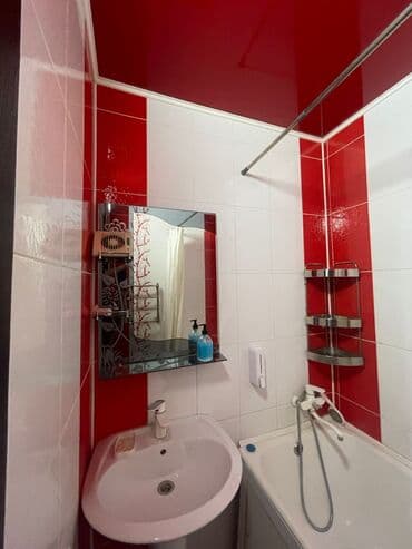 суточный квартира бишкек политех: 1 бөлмө, Телевизор, Кондиционер, Тиричилик техникасы — 4