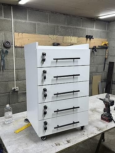 книжная полка бишкек: Тележка-органайзер на колесах, Железо — 5