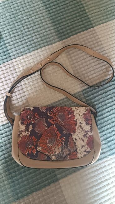 брендовые сумки бу: Продаю сумочку — 1