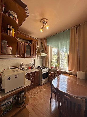 Недвижимость: 4 комнаты, 82 м², 105 серия, Асанбай мкр 105 серия, 3 этаж — 8