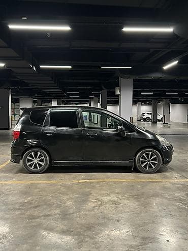 01: Honda Fit: 2003 г., 1.5 л, Автомат, Газ, Хэтчбэк — 6