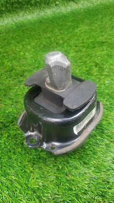 bmv e32: Подушка крепления двигателя E70 N57D30A правая (б/у) ​ Марка: BMW — 5